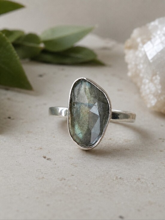 Jewelry - Green Labradorite Ring in Sterling Silver 925 – Faceted Labradorite